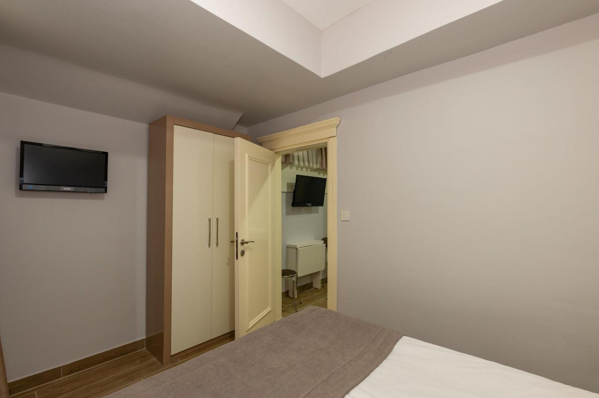 Taksim Peri Suite Стамбул Екстер'єр фото